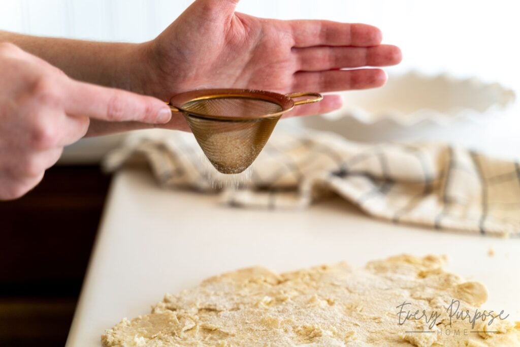 making homemade sourdough discard pie crust