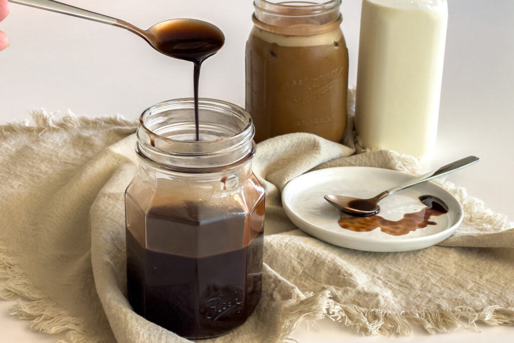 thickened chocolate simple syrup