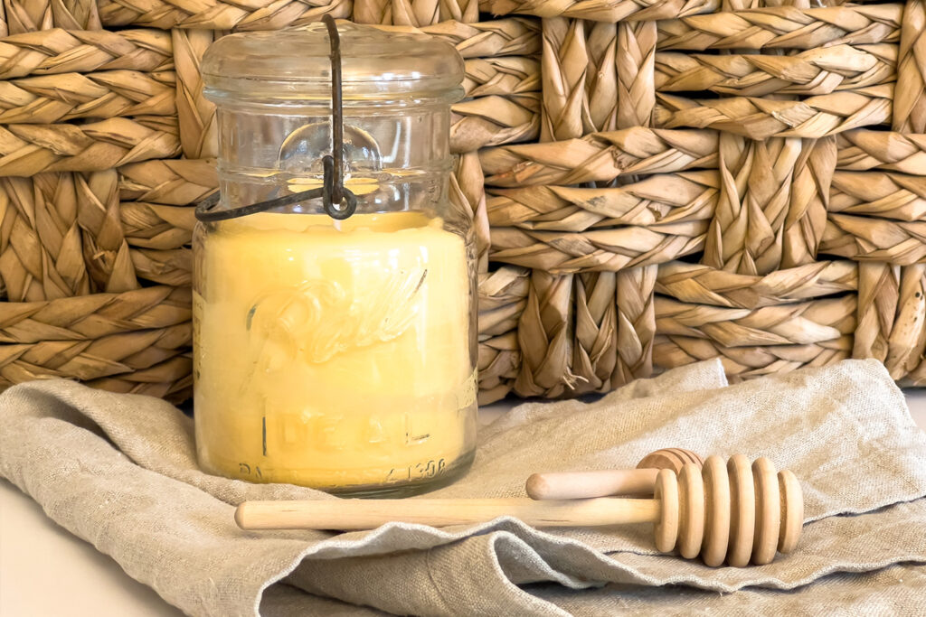 how to make beeswax candles complete