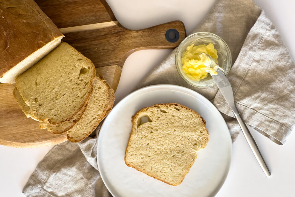 sourdough sandwich bread