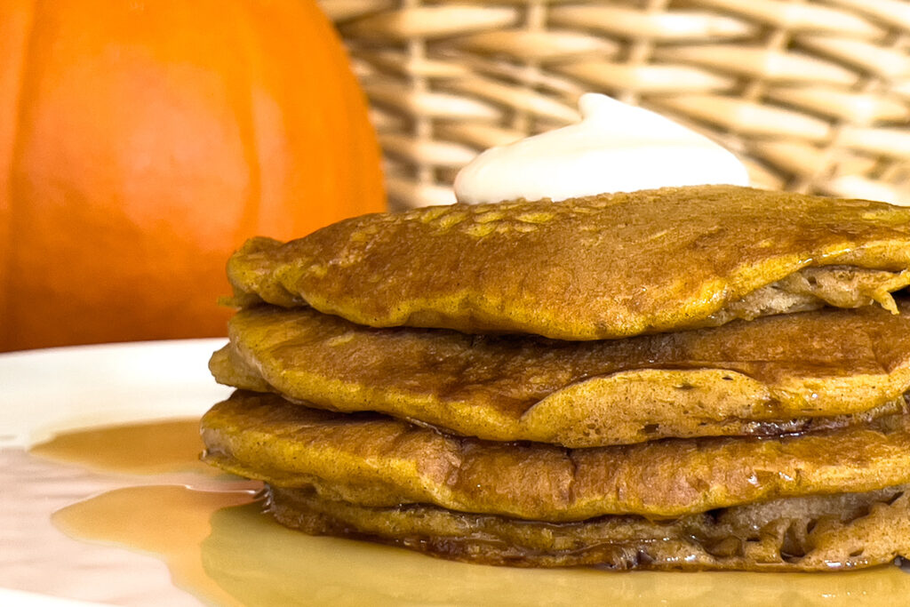 pumpkin pie pancakes