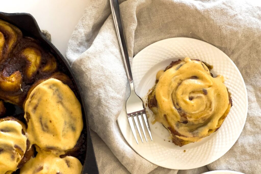 pumpkin cinnamon rolls