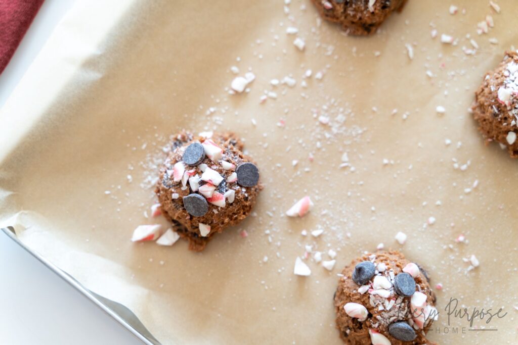 peppermint sourdough cookies