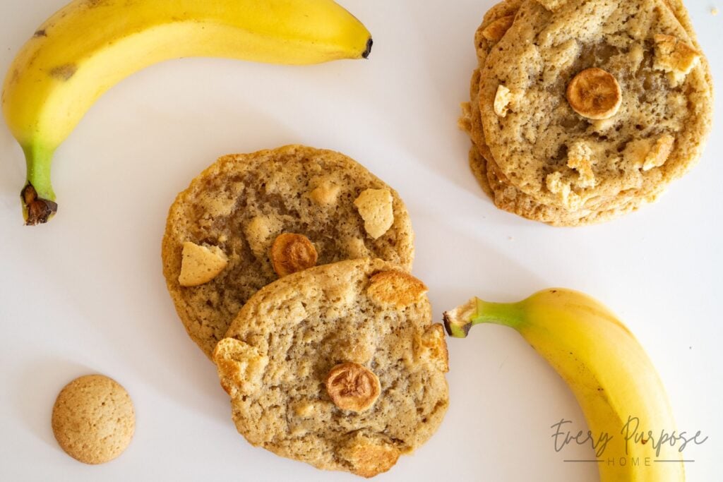 chewy sourdough banana pudding cookies