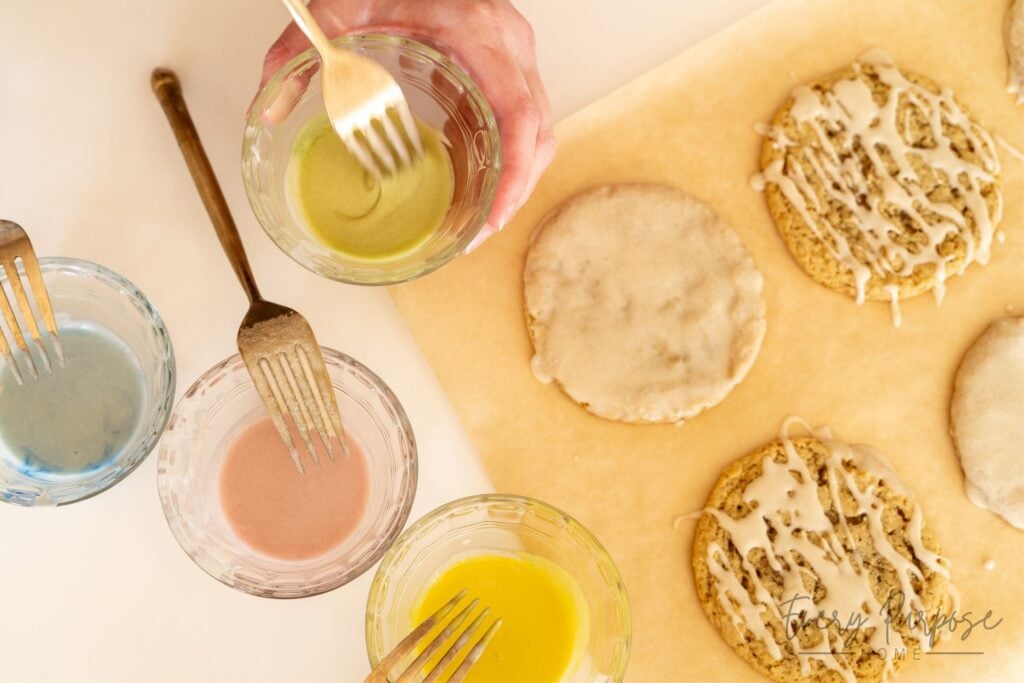 simple cookie glaze dye free