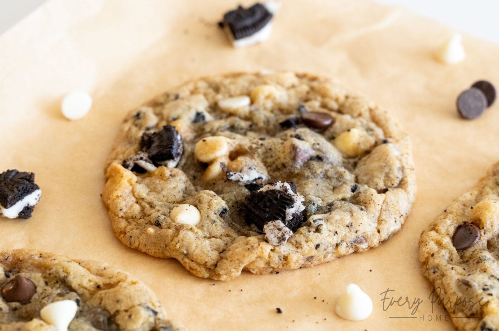 Sourdough Cookies and Cream Cookies