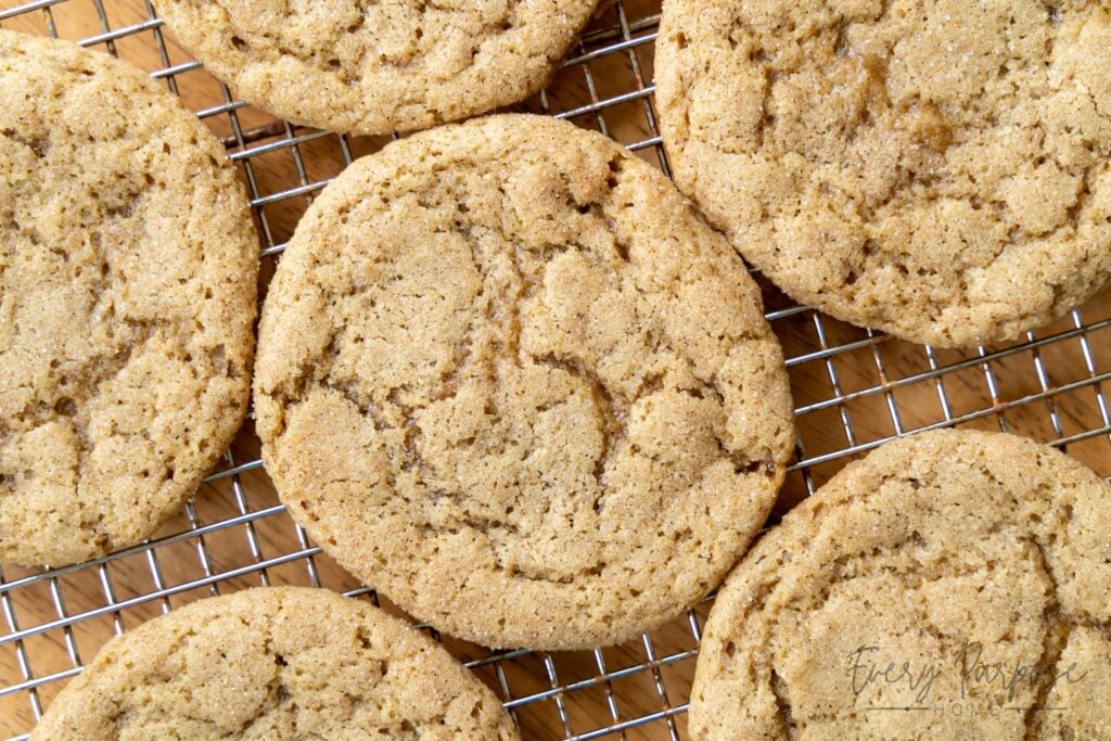 chai spice cookies on cooling rack
