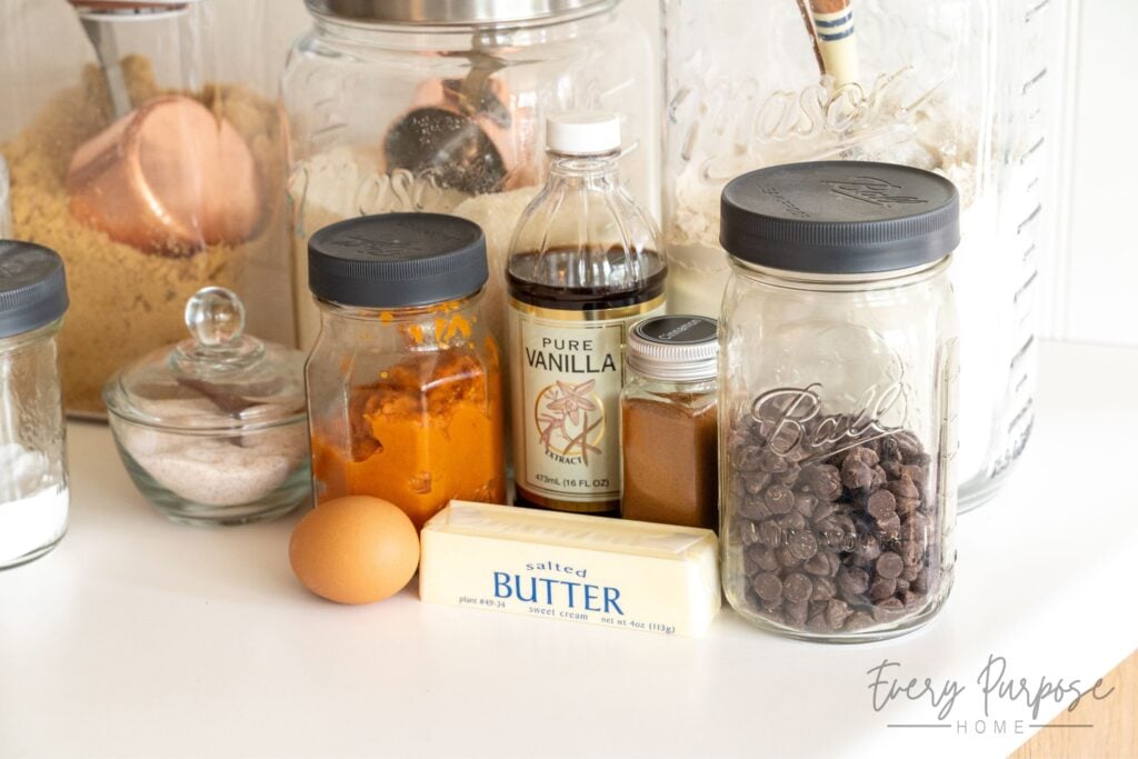 sourdough pumpkin chocolate chip cookies ingredients